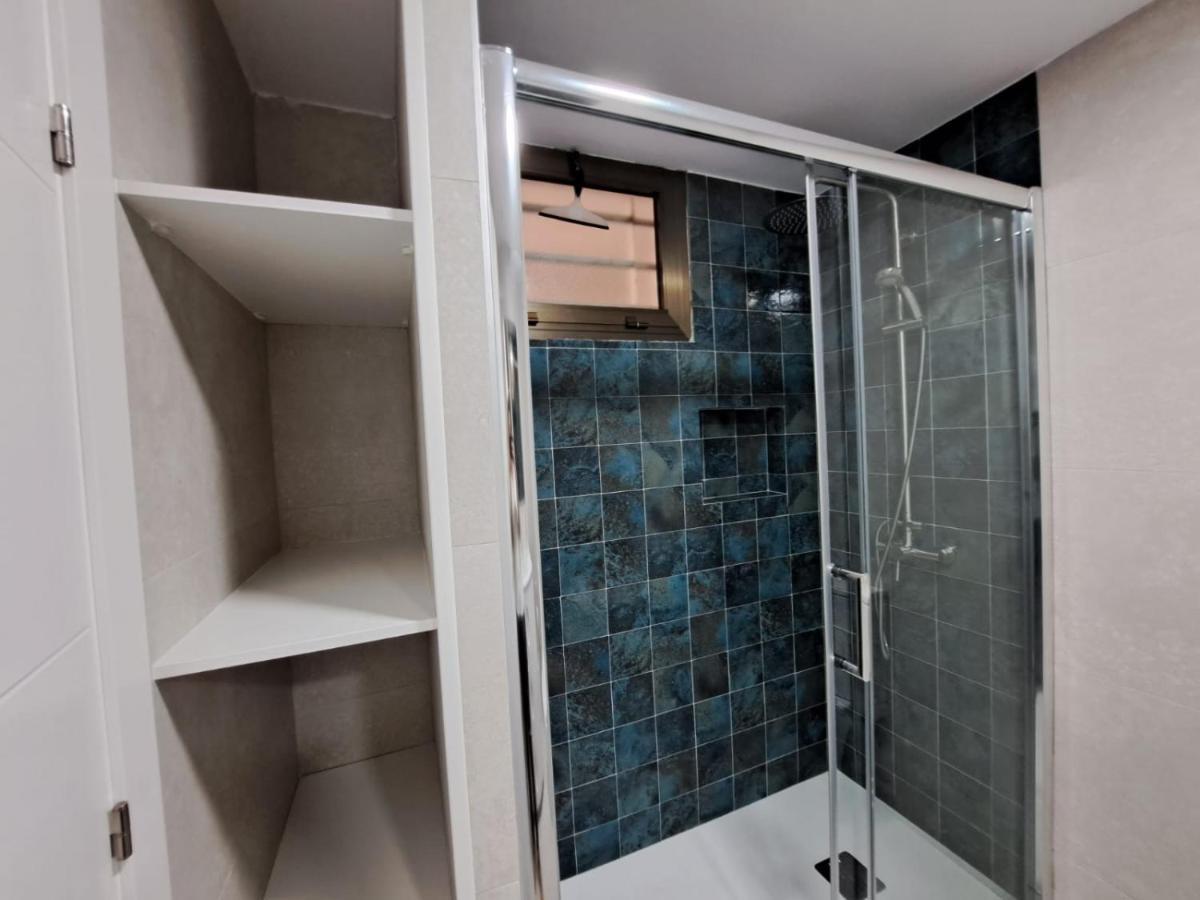 Newly Reformed 2 Bedroom Apartment In The Center Of Los Cristianos Los Cristianos  Exteriör bild