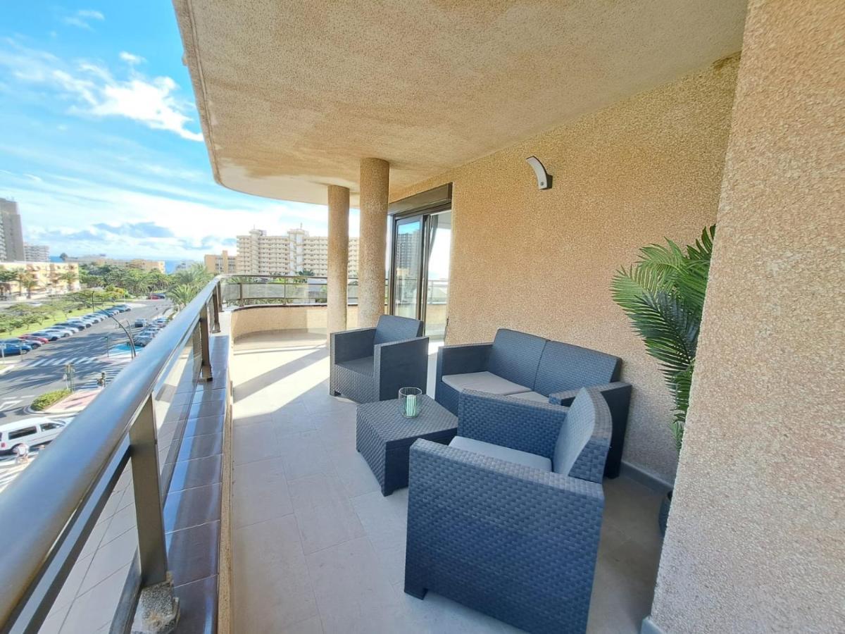 Newly Reformed 2 Bedroom Apartment In The Center Of Los Cristianos Los Cristianos  Exteriör bild